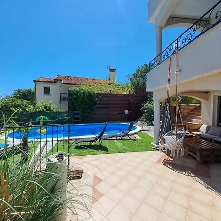 House With A Swimming Pool Lovran, Opatija - 24076 Ferienhaus *