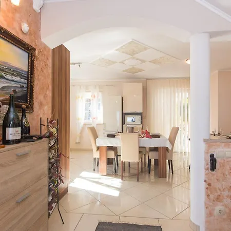 House With A Swimming Pool Lovran, Opatija - 24076 Ferienhaus