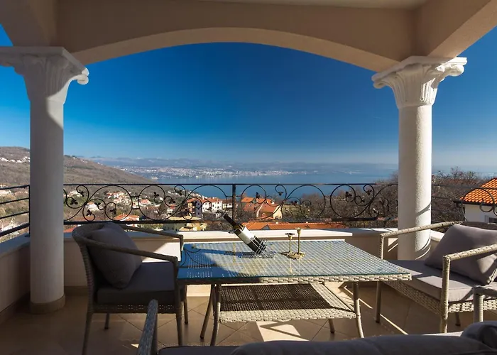 House With A Swimming Pool Lovran, Opatija - 24076 로브란