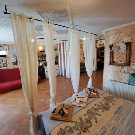 度假居 House With A Swimming Pool Lovran, Opatija - 24076