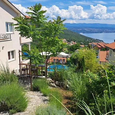 House With A Swimming Pool Lovran, Opatija - 24076 度假居 *